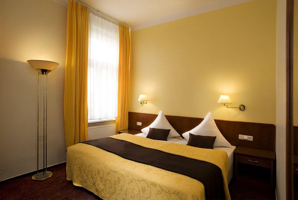 Hotel Andel Prag Rum bild
